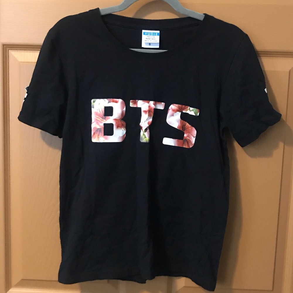 BTS Bangtan Women J-Hope Floral Small Tee Shirt